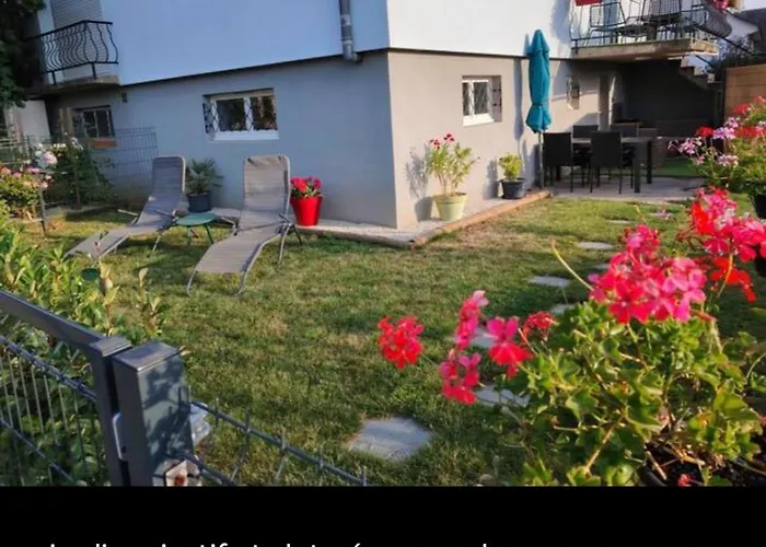 Gite Le Petit Wintz Entre Ville Et Vignes Avec Son Parking Et Jardin Privatif